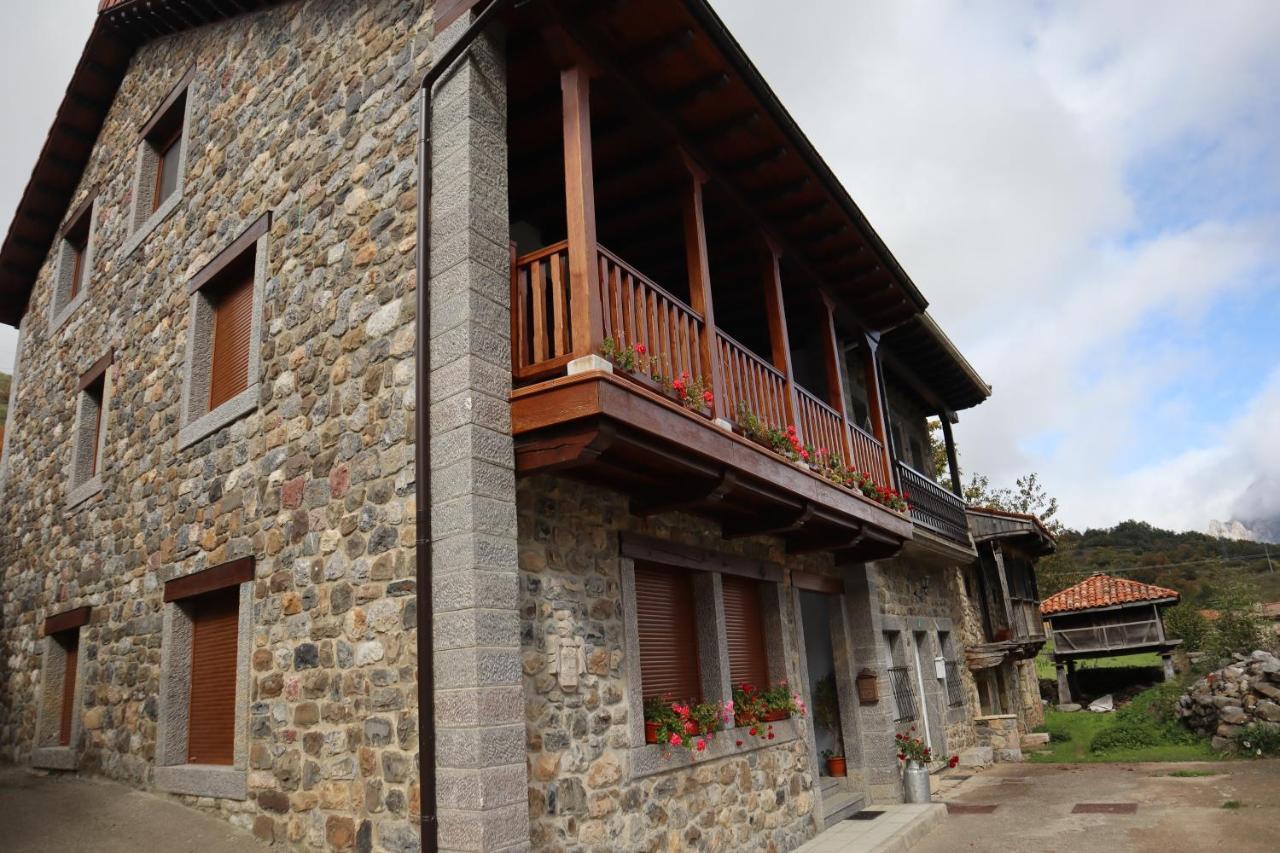 Casa Rural Pambuches Soto De Valdeon Exterior foto